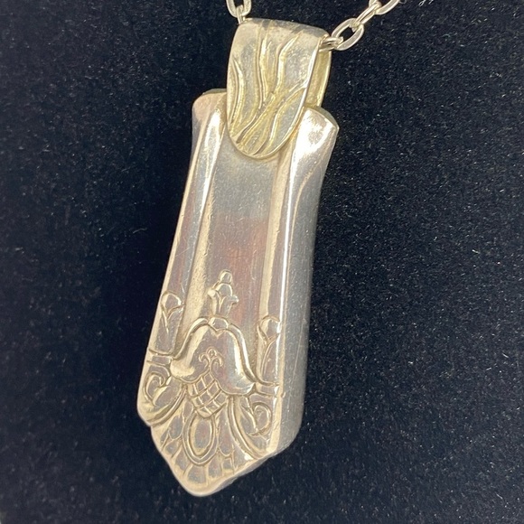 Knife 🔪 End Necklace and Small Spoon Tea Spoon 🥄 Ring - Picture 5 of 8